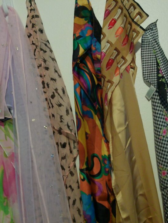 Nine Scarfs Long Thin - Picture 5 of 9